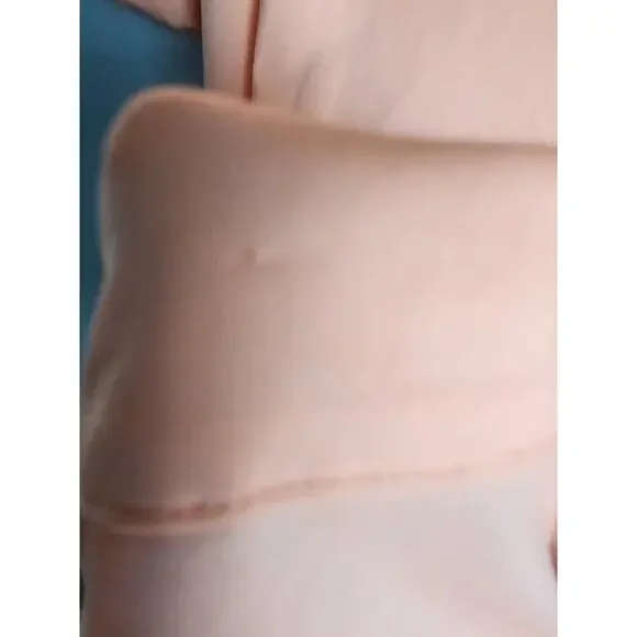 Livi Active lightweight hooded 1/4 zip vest sz 26/28 kangaroo pocket sleeveless - Picture 6 of 9